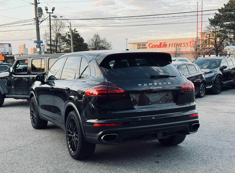 Porsche Cayenne 3.6L БЕЗ ИНЦИДЕНТИ CARFAX, снимка 5 - Автомобили и джипове - 54719066