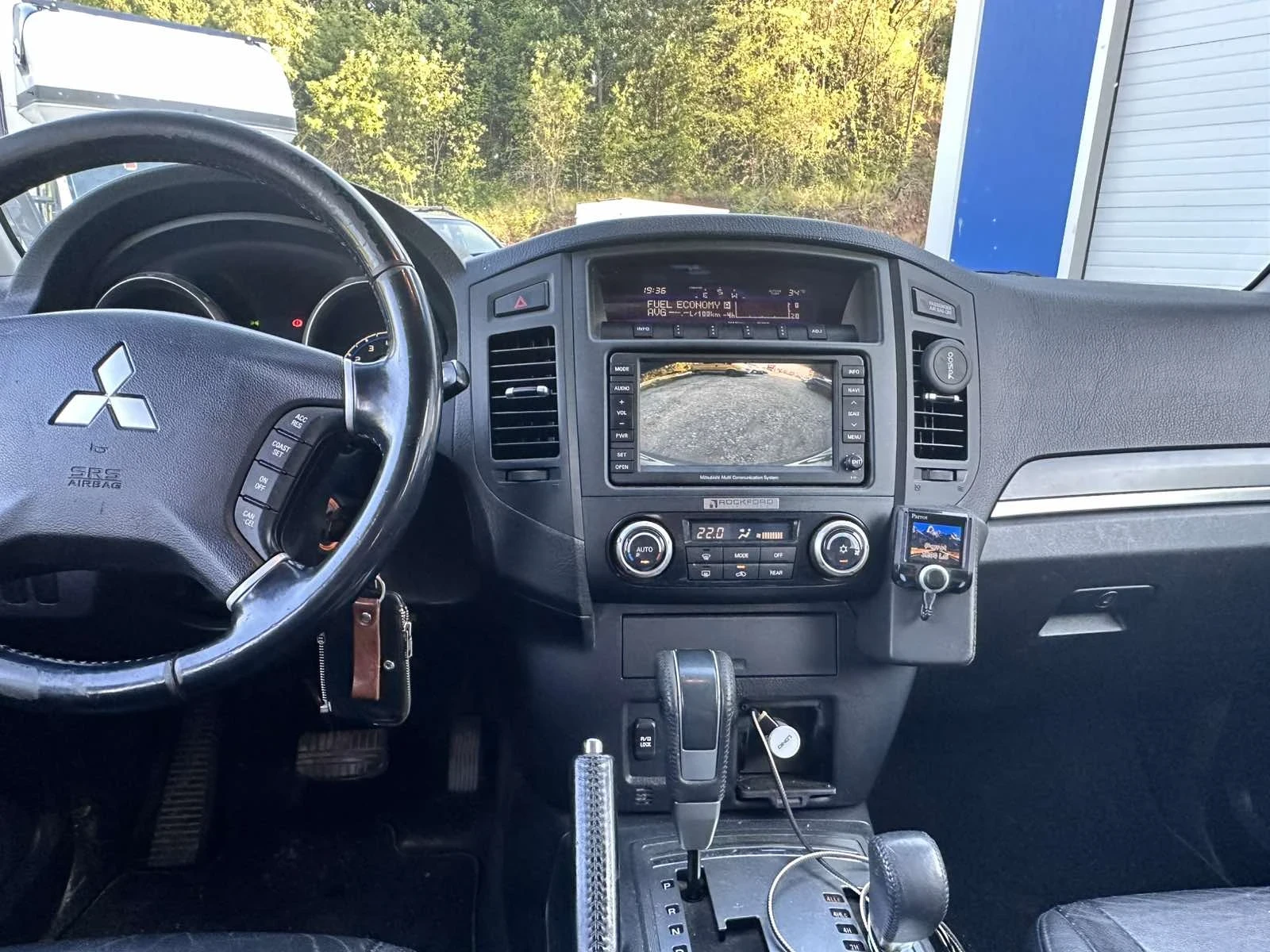 Mitsubishi Pajero  - изображение 7