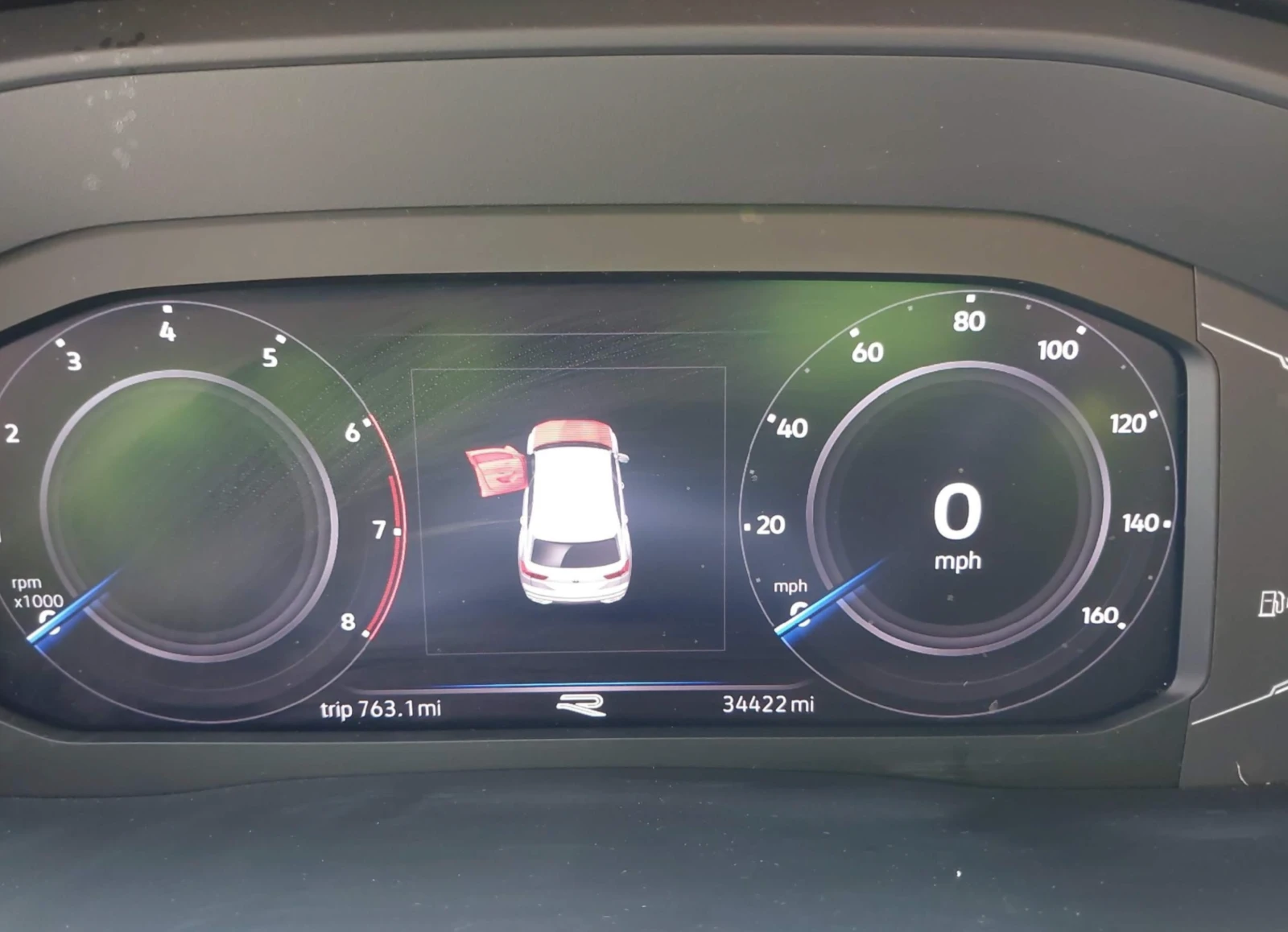 VW Atlas R-line, градушков, клип двигател - изображение 6