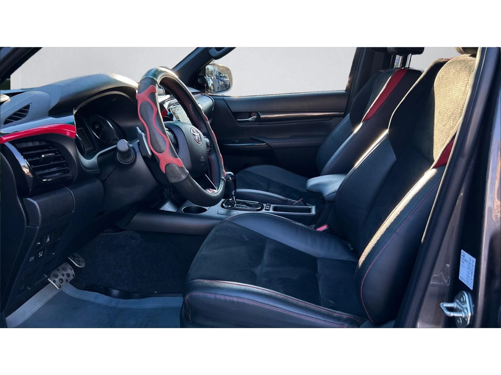 Toyota Hilux    1158 . | Mobile.bg   12