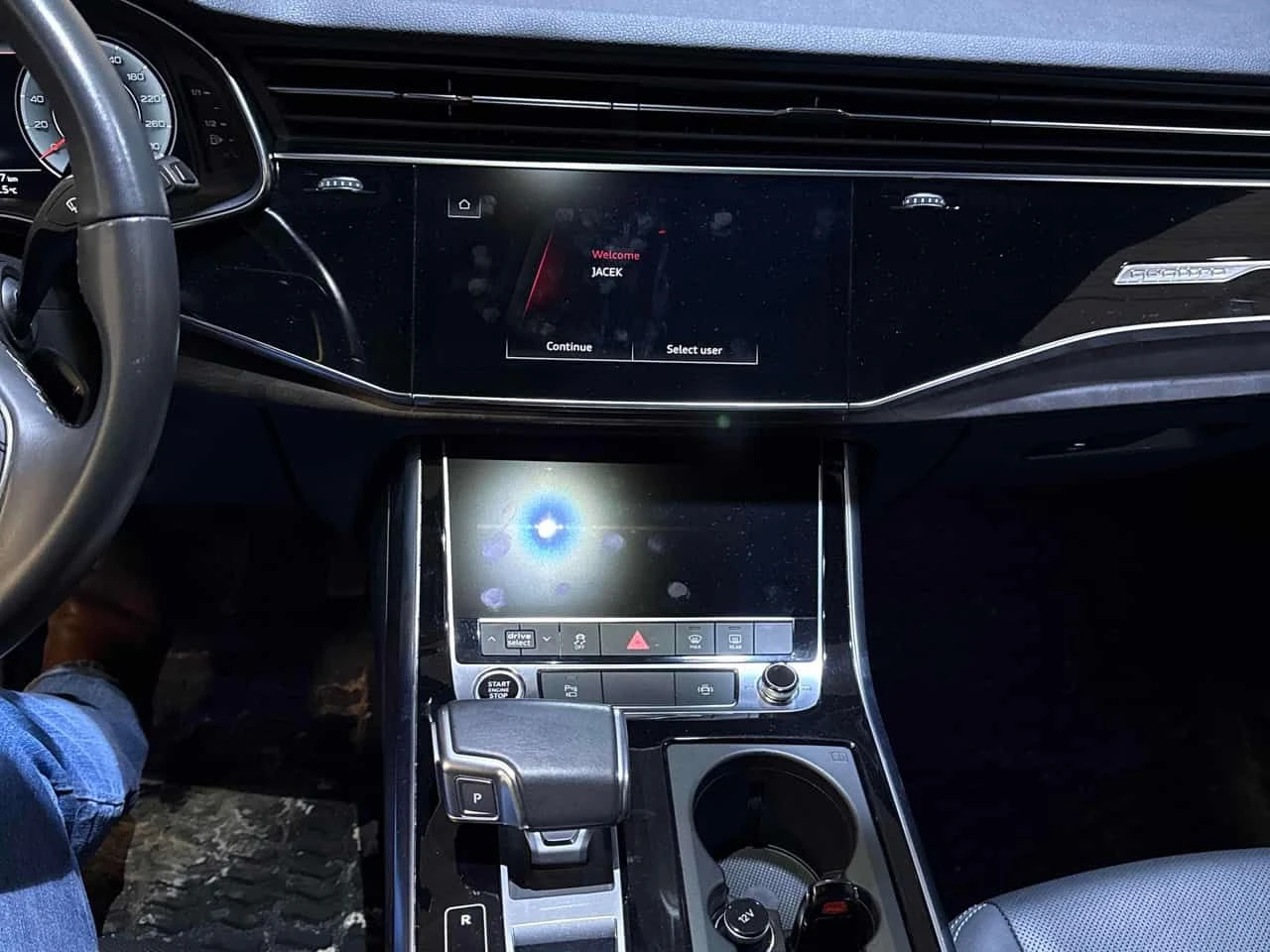 Audi Q8 Progressiv/DIS/360 CAM/����� ���� � ������ | Mobile.bg � ����������� 9