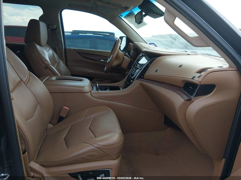 Cadillac Escalade 6.2l Platinum, снимка 5 - Автомобили и джипове - 53933725