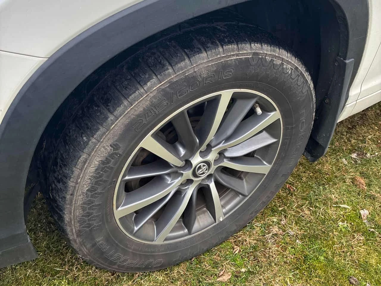 Toyota Highlander * XLE * PANO* KEYLESS* ПОДГРЕВ* , снимка 7 - Автомобили и джипове - 53968297