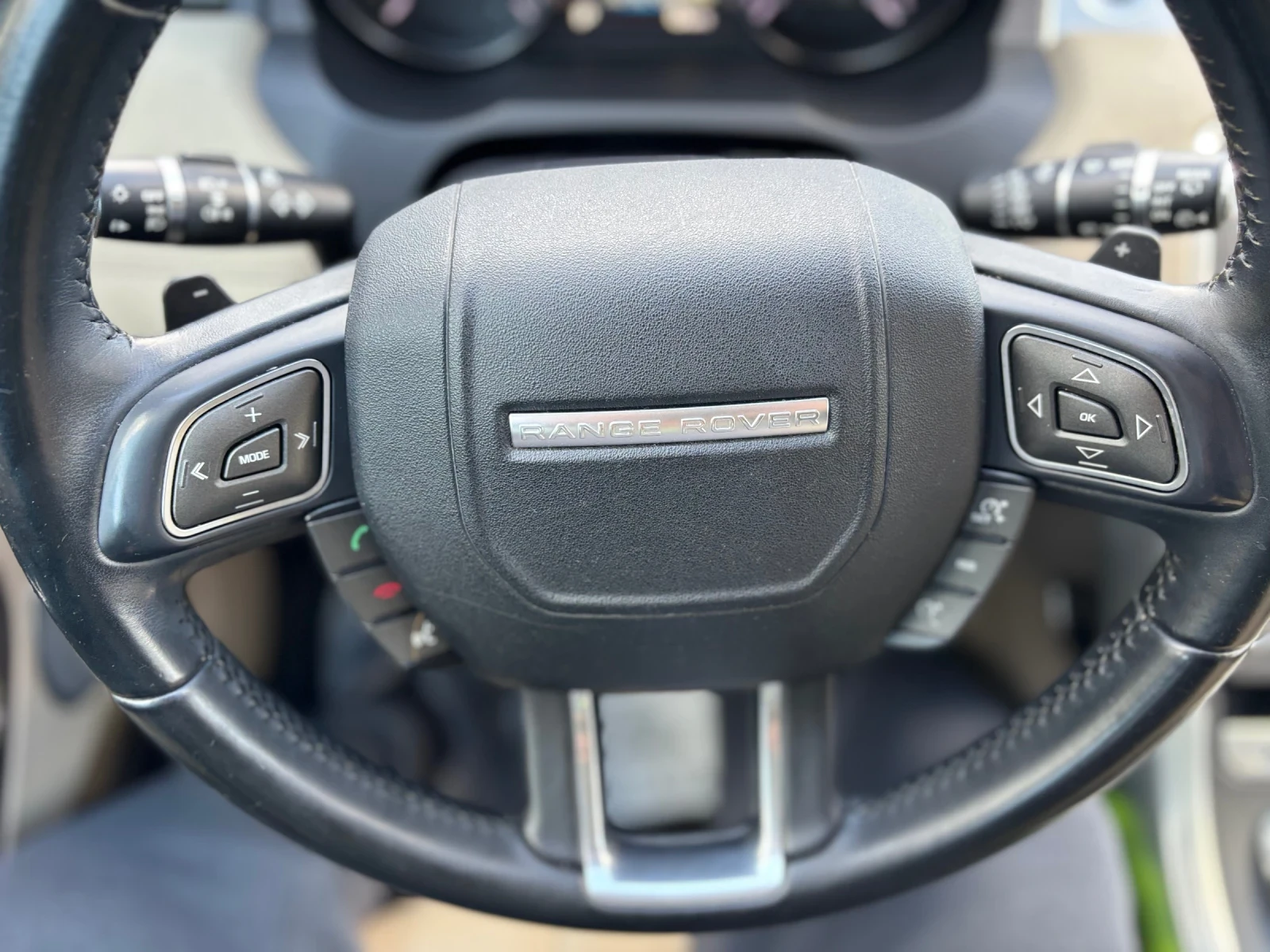 Land Rover Evoque, снимка 11 - Автомобили и джипове - 53977039