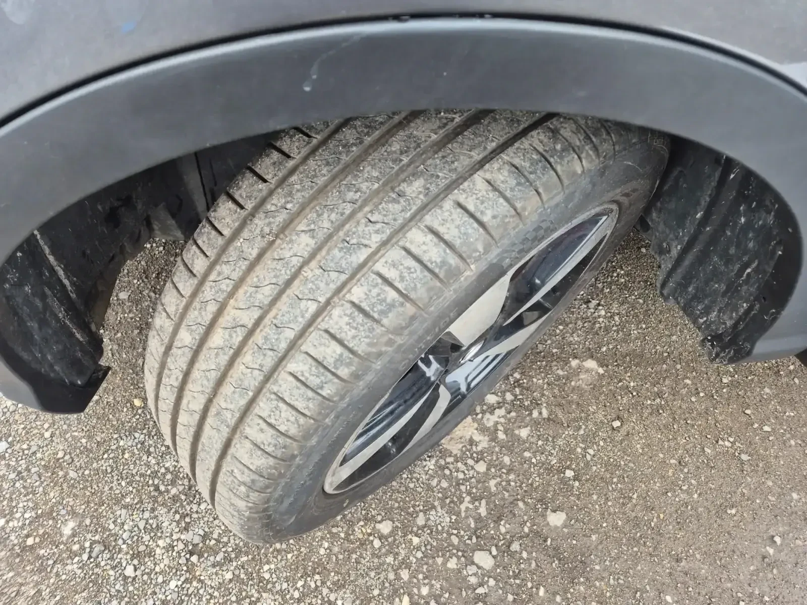 Nissan Qashqai 1.6T, снимка 7 - Автомобили и джипове - 54300778