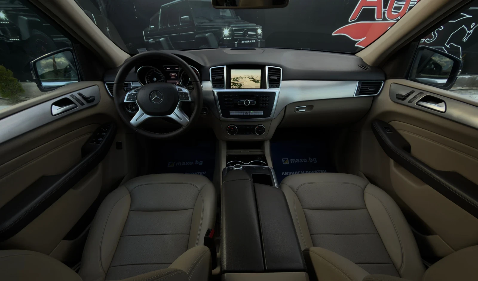 Mercedes-Benz ML 250 4-MATIC| AMG PANO| EXCLUSIVE| СОБСТВЕН ЛИЗИНГ, снимка 8 - Автомобили и джипове - 54436043