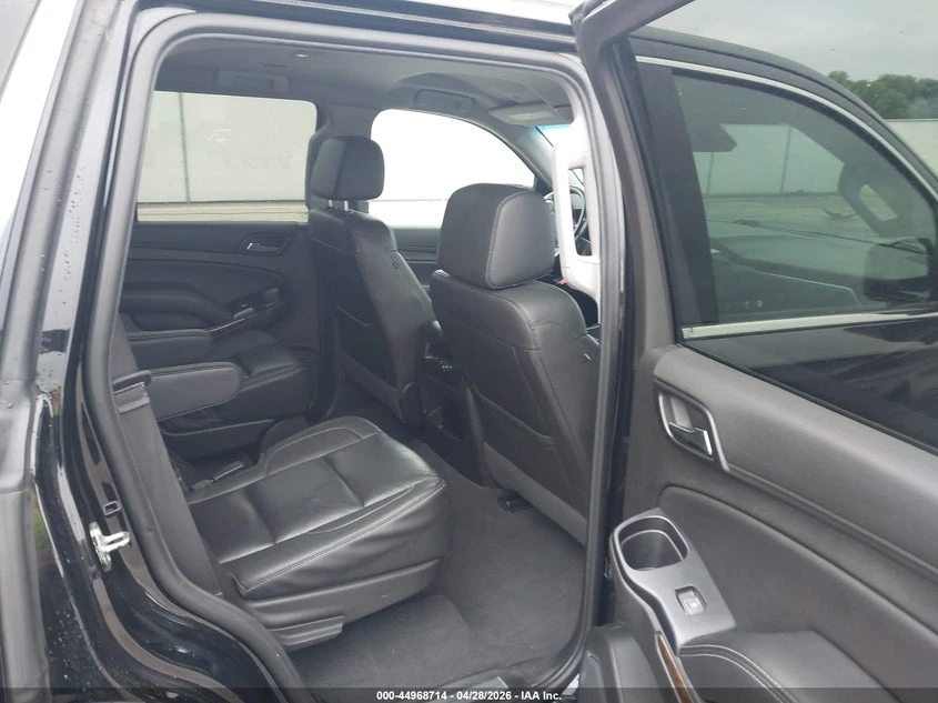 Chevrolet Tahoe 5.3l Lt, снимка 8 - Автомобили и джипове - 54618915