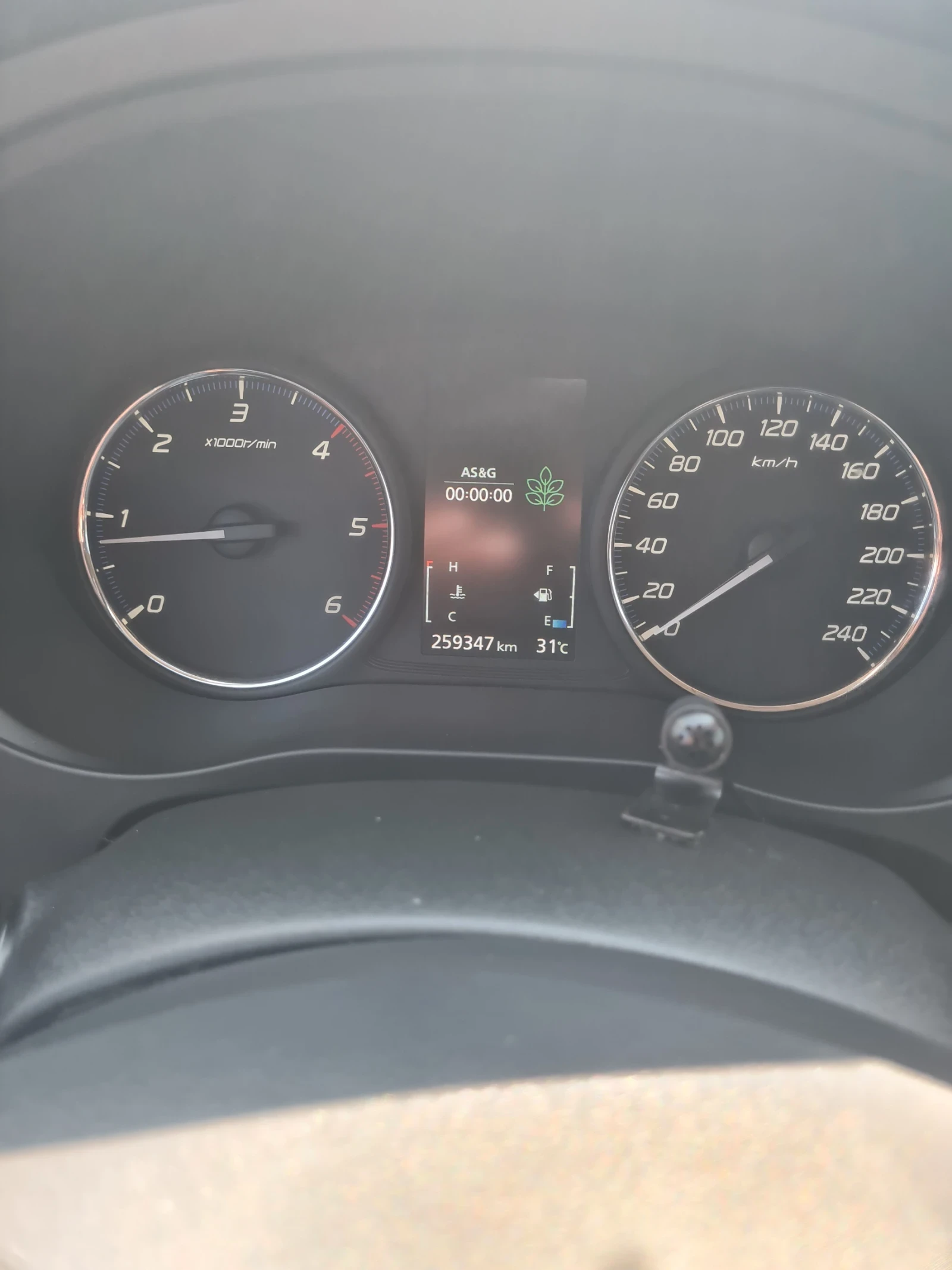 Mitsubishi Outlander 2.2куб.150к.с. , снимка 17 - Автомобили и джипове - 55111716