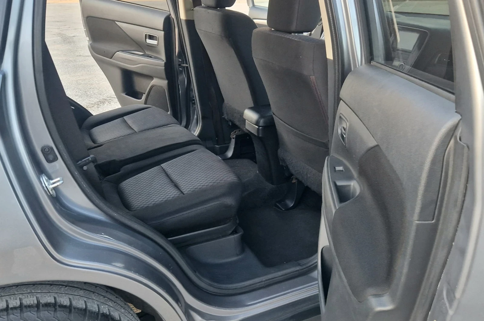 Mitsubishi Outlander 2.2куб.150к.с. , снимка 9 - Автомобили и джипове - 55111716