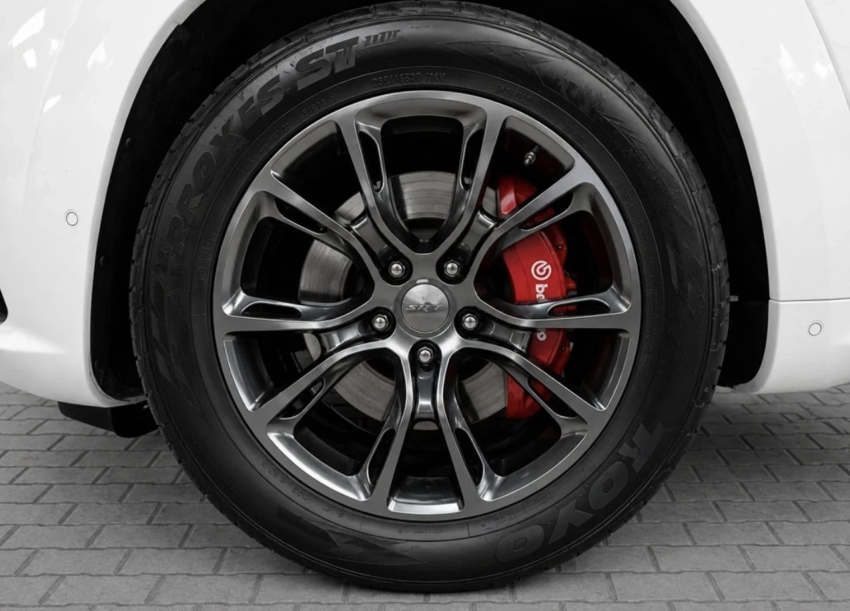 Jeep Grand cherokee SRT 6.4 * HARMON KARDON * 8ZF * CARFAX * 99K KM * , снимка 11 - Автомобили и джипове - 55185236