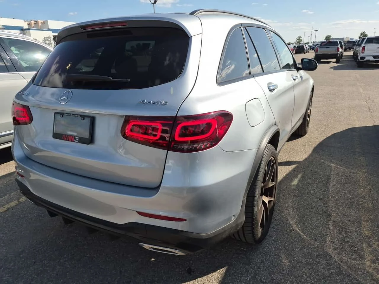 Mercedes-Benz GLC 300  DISTRONIC / 360 / 2 КЛЮЧА / MEMORY , снимка 3 - Автомобили и джипове - 55445775