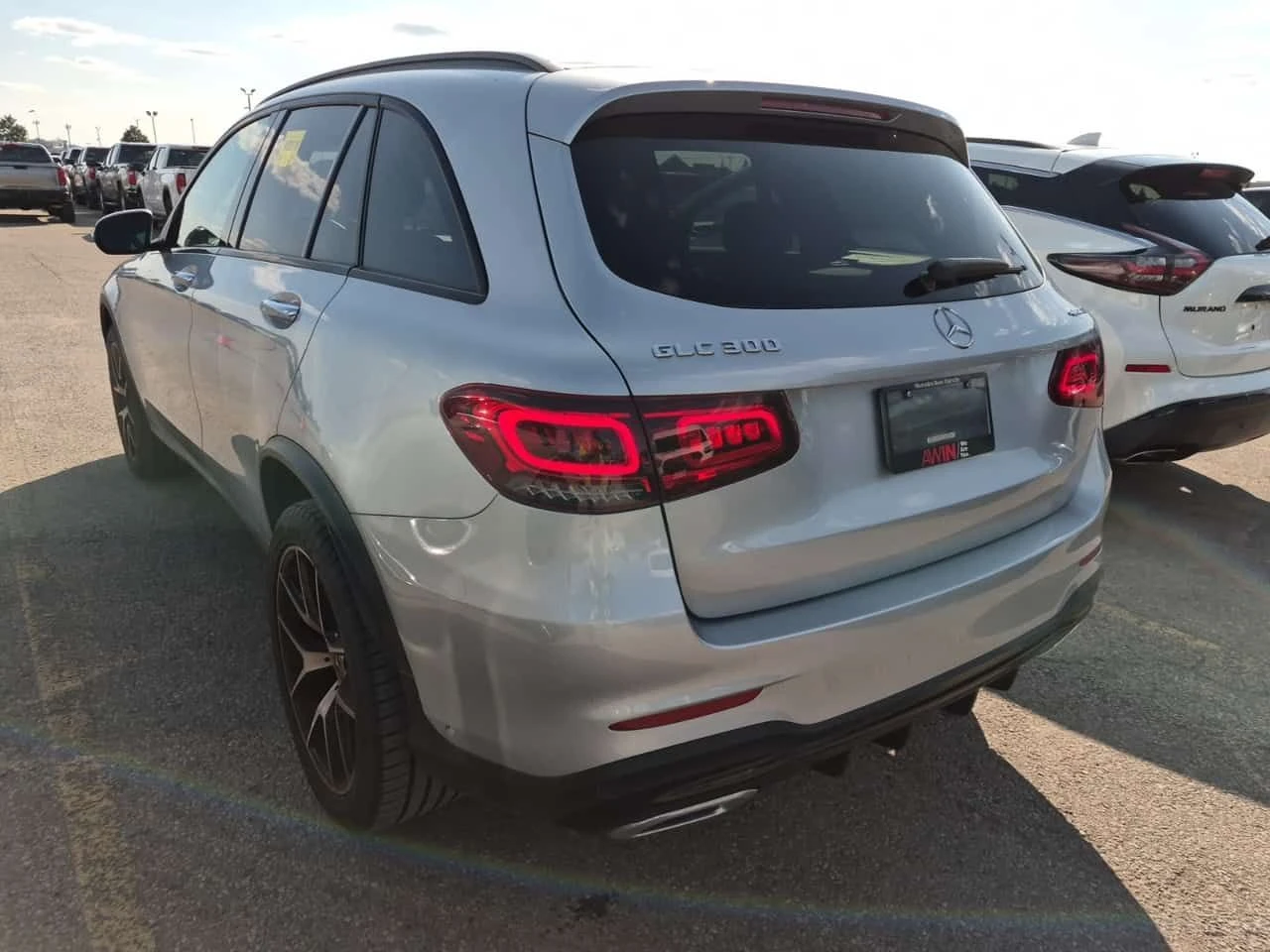 Mercedes-Benz GLC 300  DISTRONIC / 360 / 2 КЛЮЧА / MEMORY , снимка 4 - Автомобили и джипове - 55445775