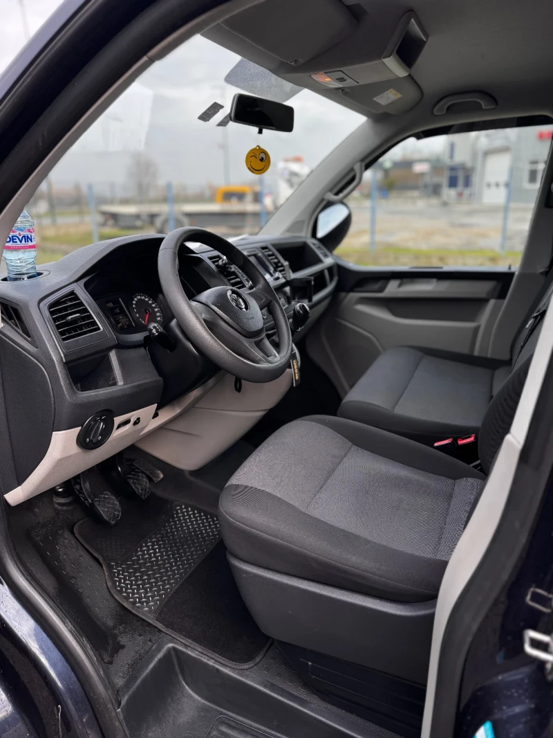 VW T6  LONG 8+ 1 | Подгрев | Печка | Вакум Багажник, снимка 7 - Бусове и автобуси - 53407719