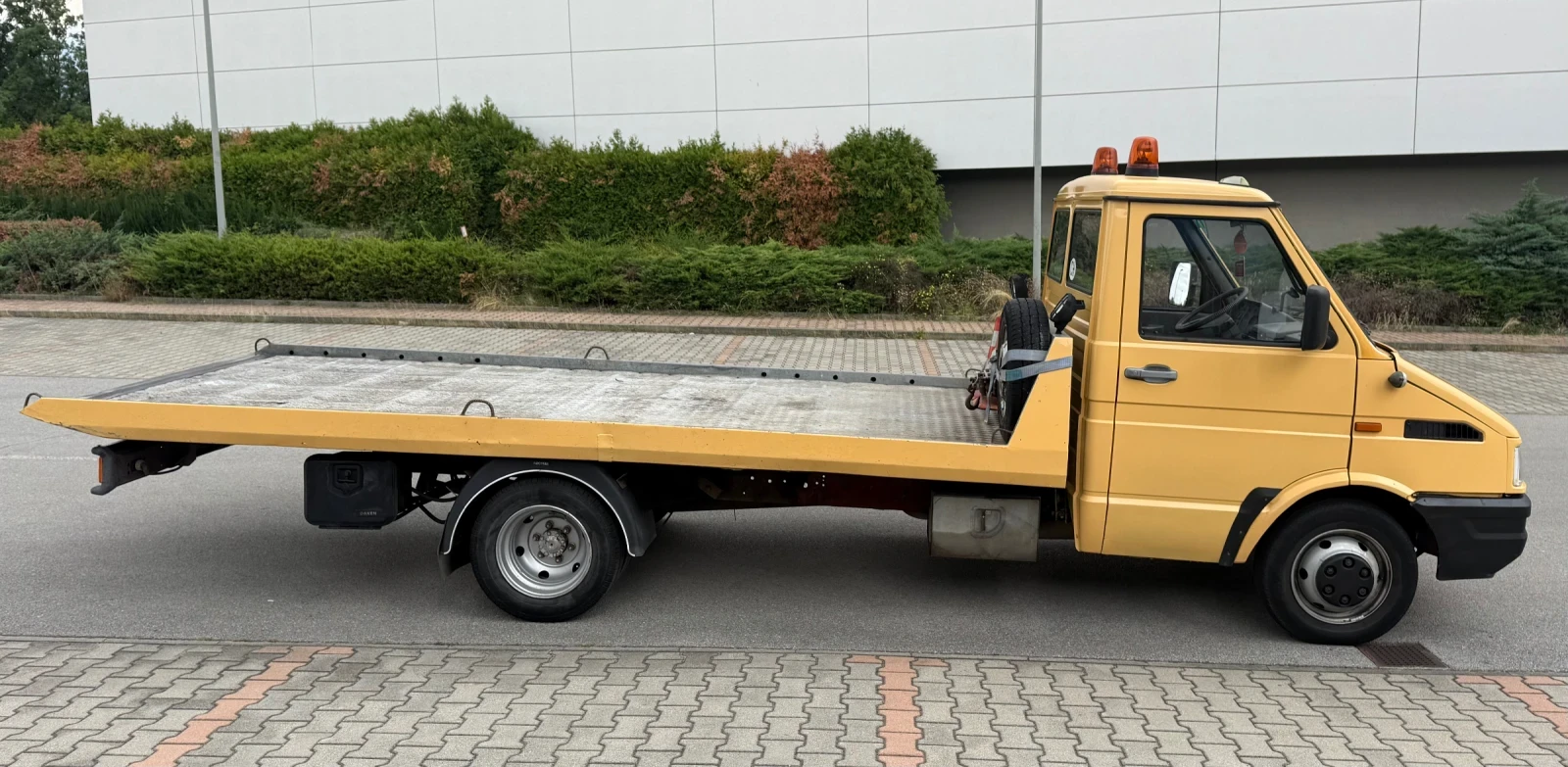Iveco 3510 2.5TD/100kc/Пътна помощ ISOLI/N1- Специален  - изображение 4