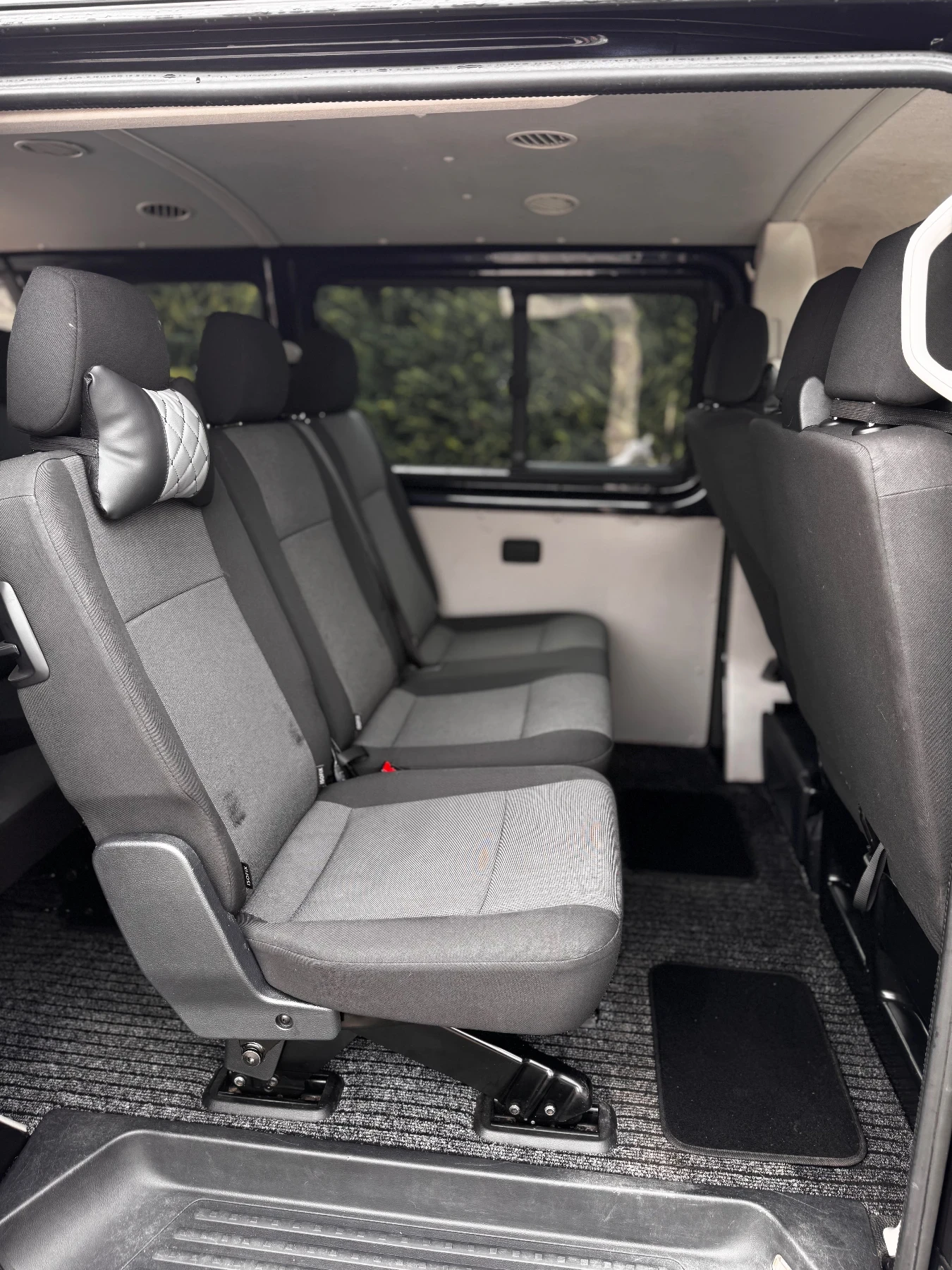 VW T6  LONG 8+ 1 | Подгрев | Печка | Вакум Багажник - изображение 9