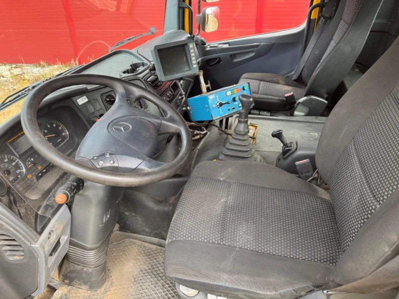 Mercedes-Benz Actros 1824  4Х4, снимка 10 - Камиони - 50770543