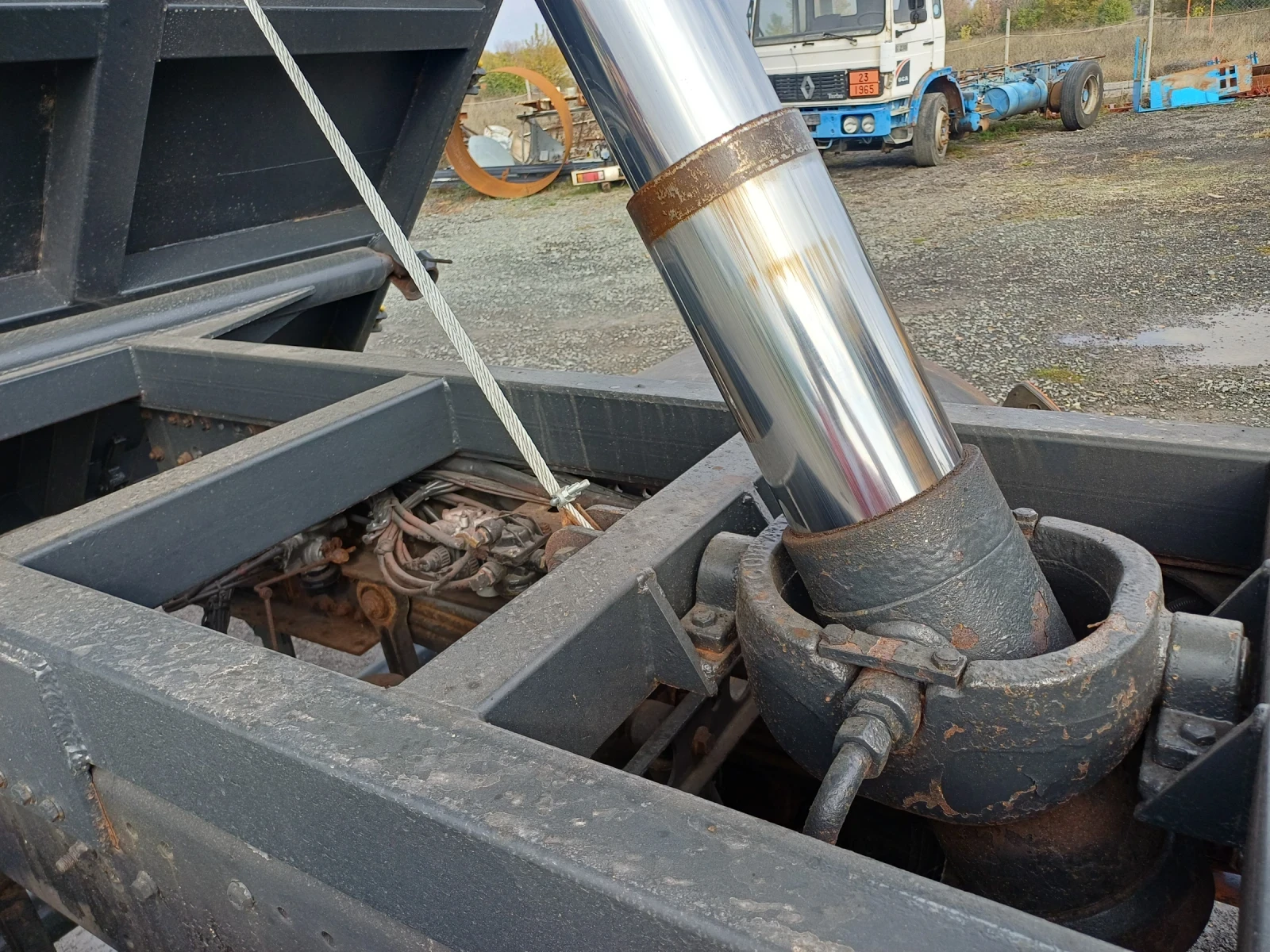 Mercedes-Benz Actros 1824  44 | Mobile.bg   16