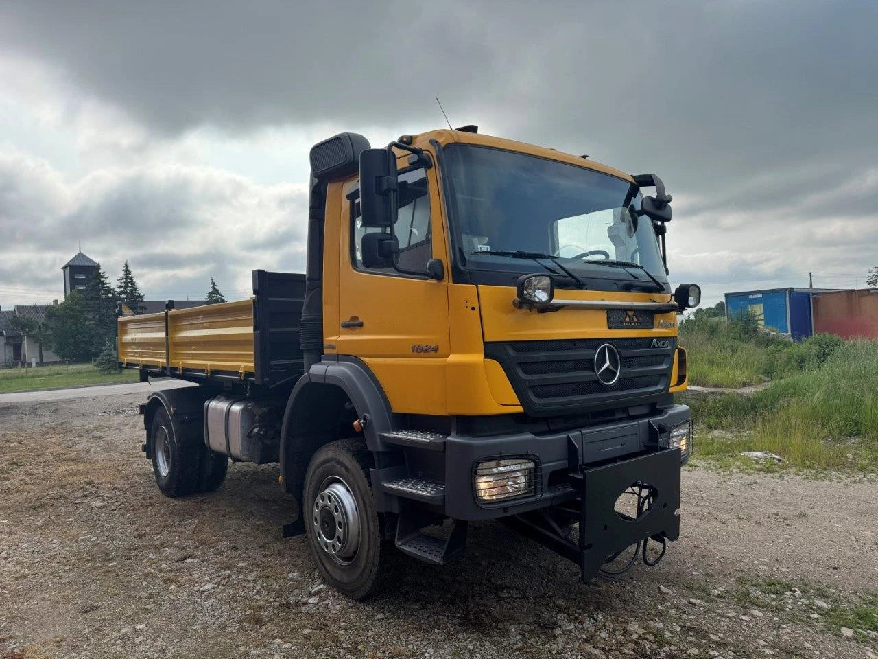 Mercedes-Benz Actros 1824  4Х4 - изображение 3