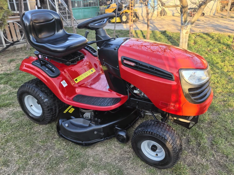 Трактор John Deere JONSERED HUSQVARNA 16, 5 к. с, снимка 1 - Селскостопанска техника - 49349941