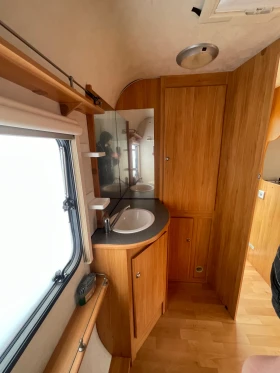 Каравана Adria Adria, снимка 9