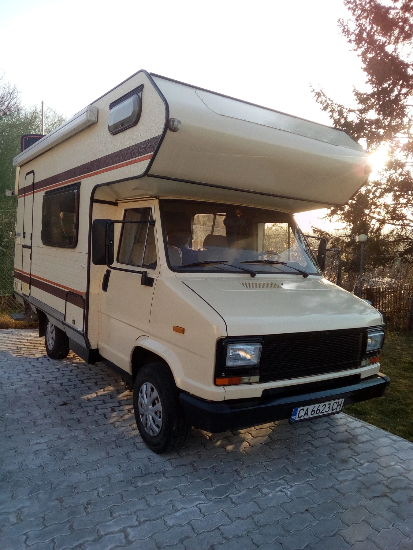 Кемпер Fiat, снимка 2 - Каравани и кемпери - 54714858