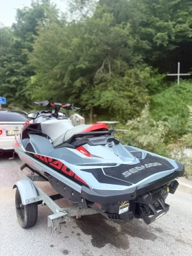      Bombardier Sea Doo RXP 300