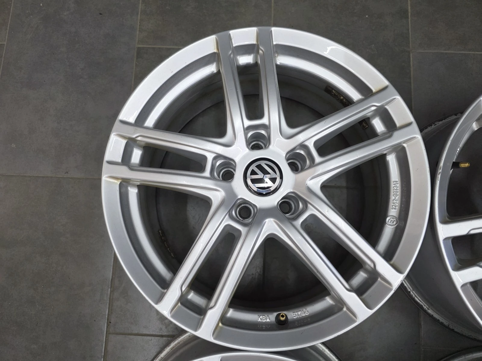 Джанти за Mercedes-Benz, снимка 5 - Гуми и джанти - 56718996