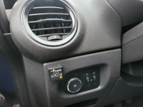 Opel Corsa 1.2 Газ/фабрична, снимка 11