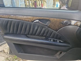 Mercedes-Benz 220 W 211 Avangarde, снимка 16