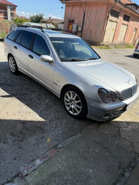 Mercedes-Benz C 200, снимка 6