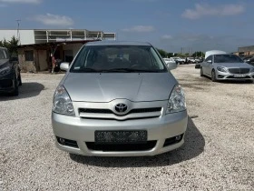 Toyota Corolla verso 2.2D4D 136к.с. - [1] 