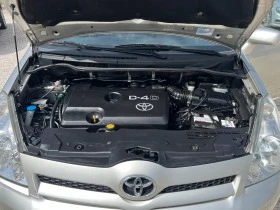 Toyota Corolla verso 2.2D4D 136к.с., снимка 12