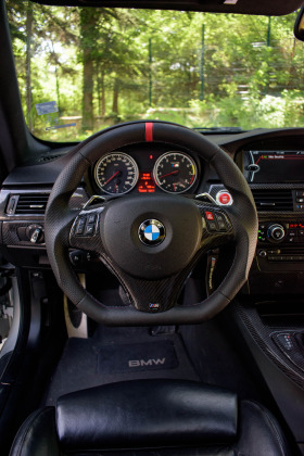 BMW 335 i LCI M, снимка 8 - Автомобили и джипове - 45698779