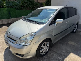 Обява за продажба на Toyota Corolla verso 2.0 D4D 116 ~4 100 лв. - изображение 1