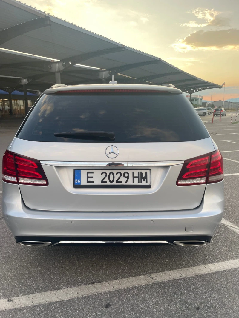 Mercedes-Benz E 220 E220 CDI 170HP , снимка 4 - Автомобили и джипове - 47137191