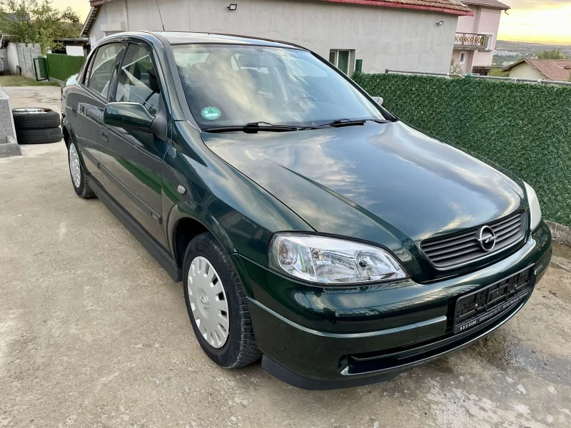 Opel Astra 1.6I, снимка 2 - Автомобили и джипове - 47470700