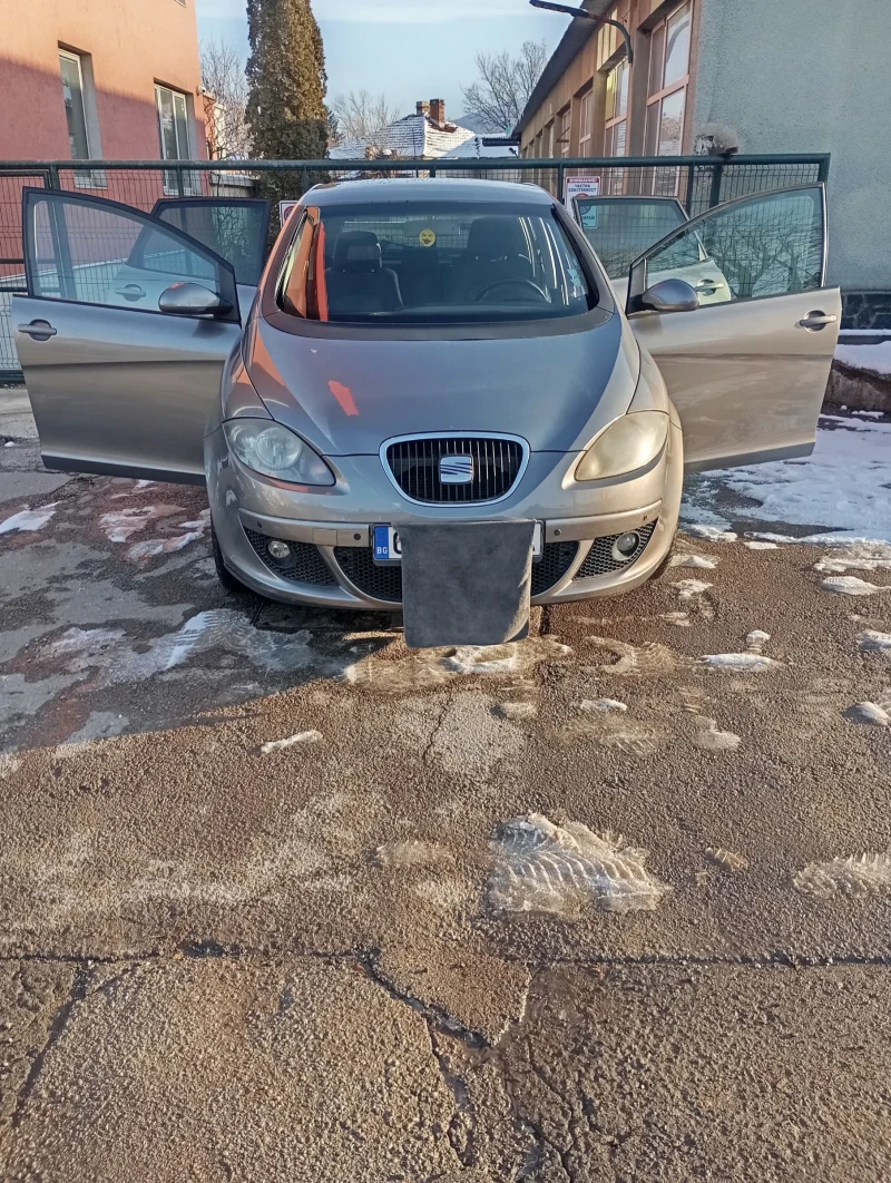 Seat Altea, снимка 1 - Автомобили и джипове - 48491821