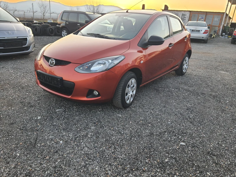 Mazda 2 1.3i, снимка 1 - Автомобили и джипове - 49094778