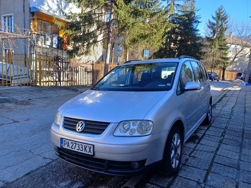 VW Touran, снимка 1 - Автомобили и джипове - 49586342