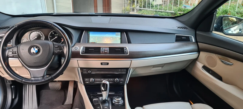 BMW 5 Gran Turismo 530d xDrive Panorama, снимка 5 - Автомобили и джипове - 51490462