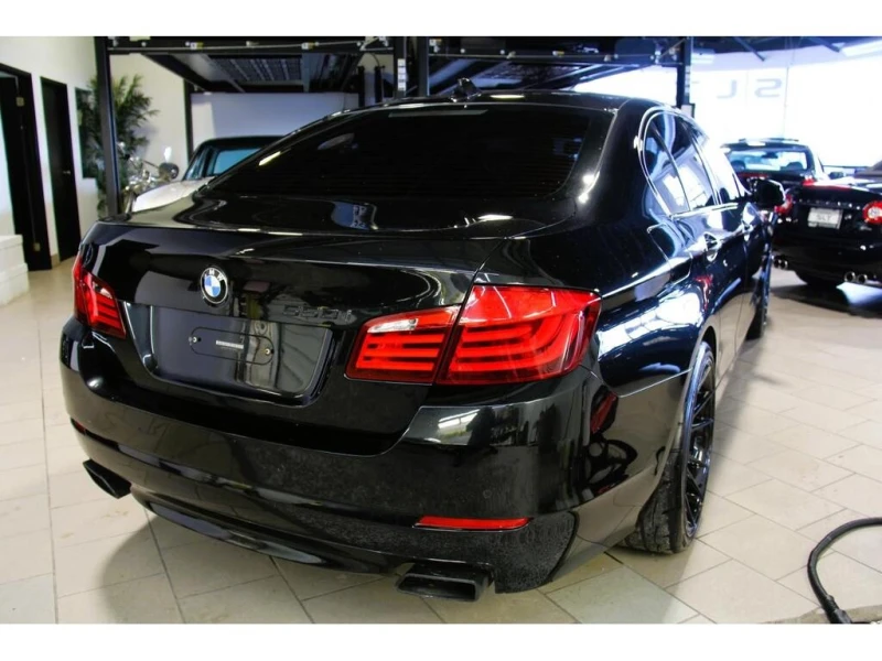 BMW 550 * 550i xDrive * CARFAX * ЦЕНА ДО БГ, снимка 13 - Автомобили и джипове - 52827917