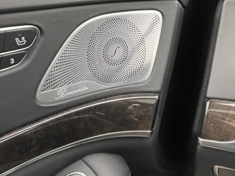 Mercedes-Benz S 550 AMG* PACK* 4MATIC* BURMESTER* ДИСТРОНИК* ОБДУХВАНЕ, снимка 7 - Автомобили и джипове - 52967092