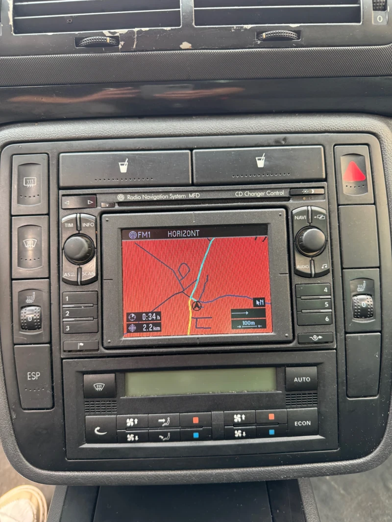 VW Sharan, снимка 8 - Автомобили и джипове - 53596781