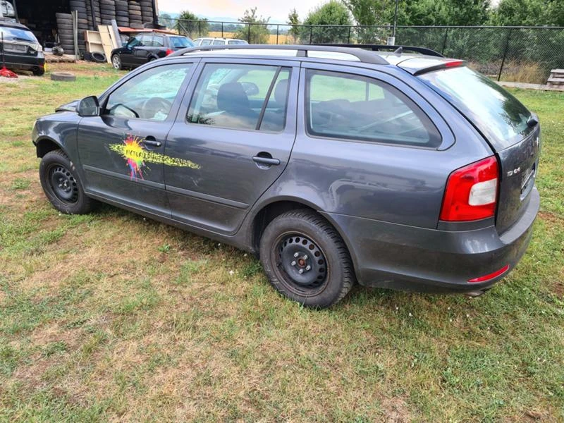 Skoda Octavia 1.6TDI 4x4 CAYC, снимка 13 - Автомобили и джипове - 47659862