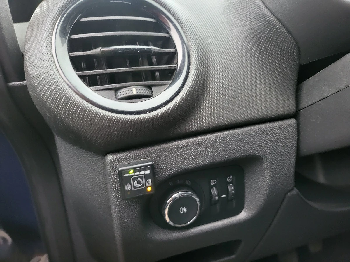 Opel Corsa 1.2 / | Mobile.bg   11