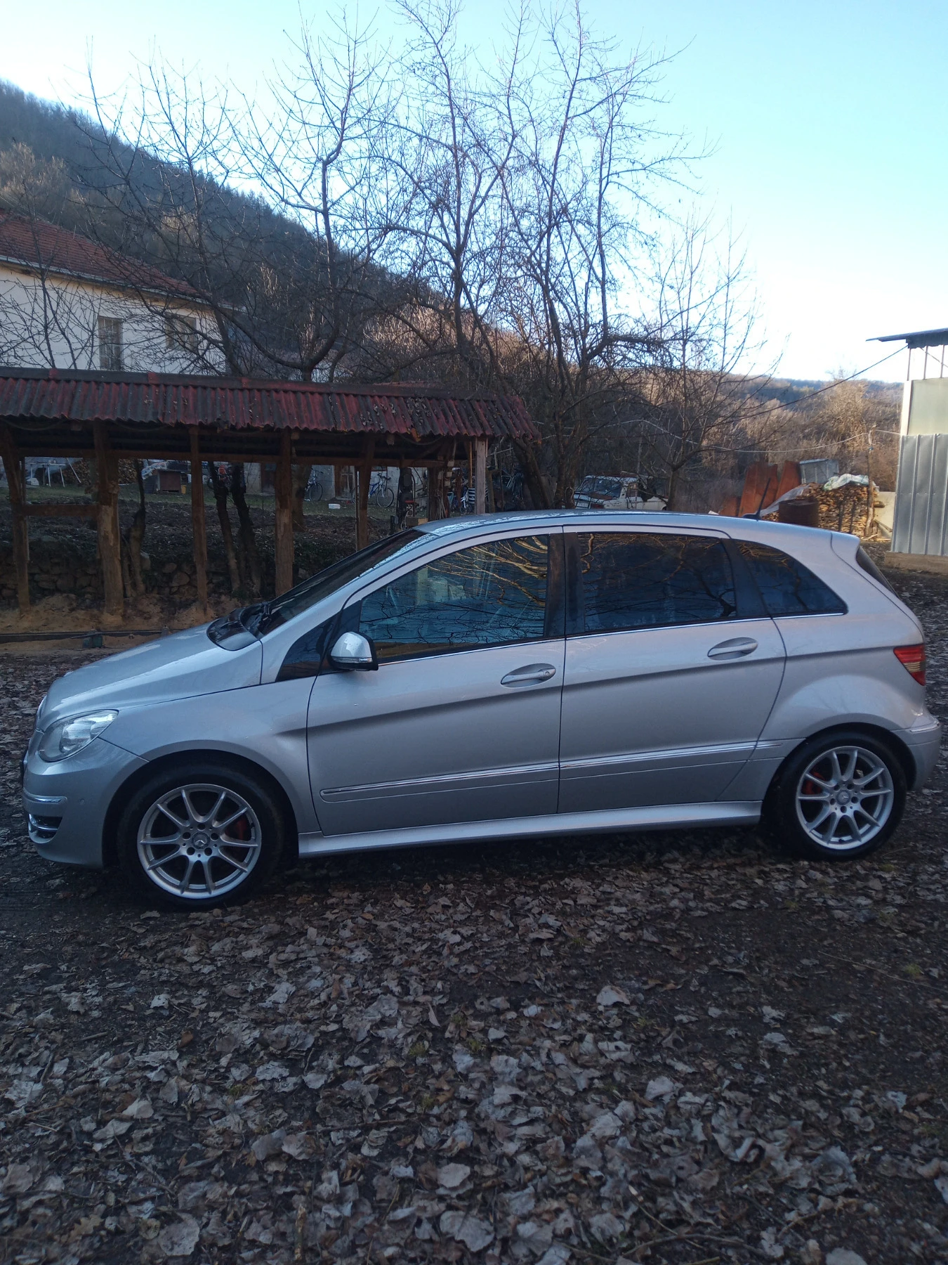 Mercedes-Benz B 180 CDI - изображение 4