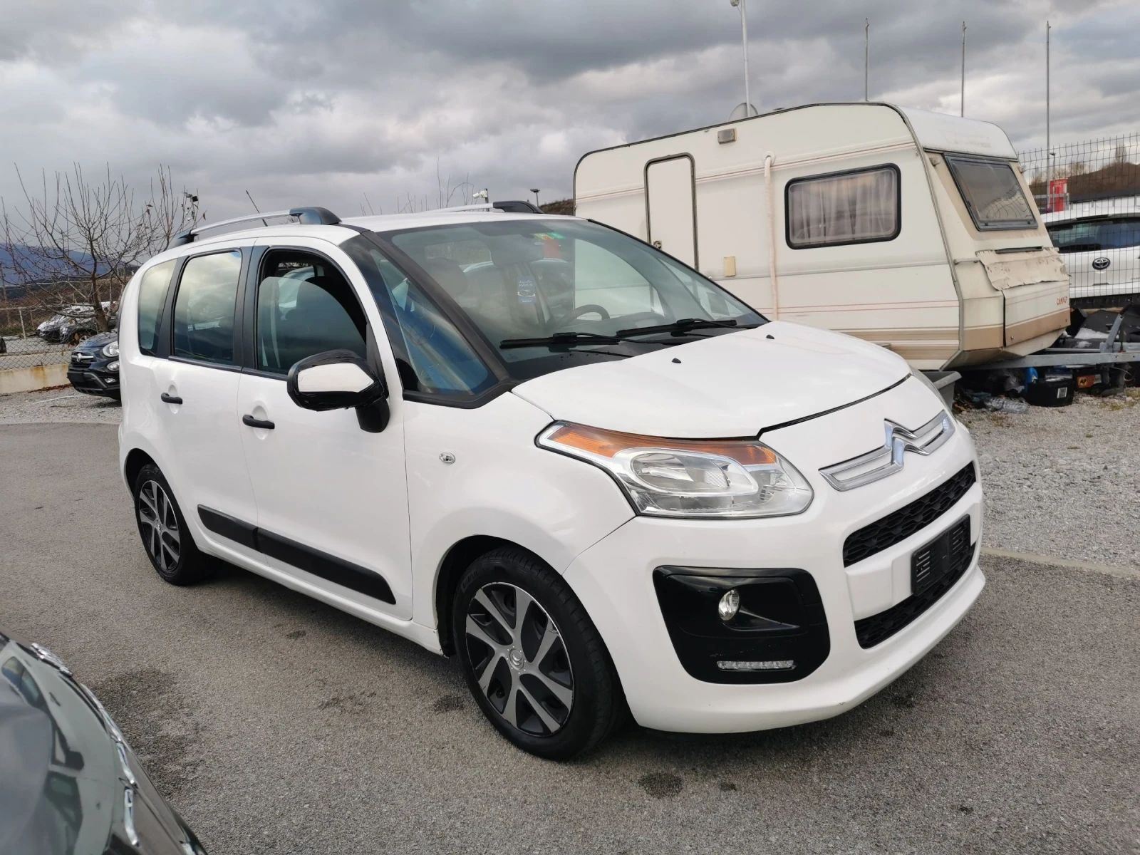 Citroen C3 Picasso HDI Evro 5 B - изображение 2