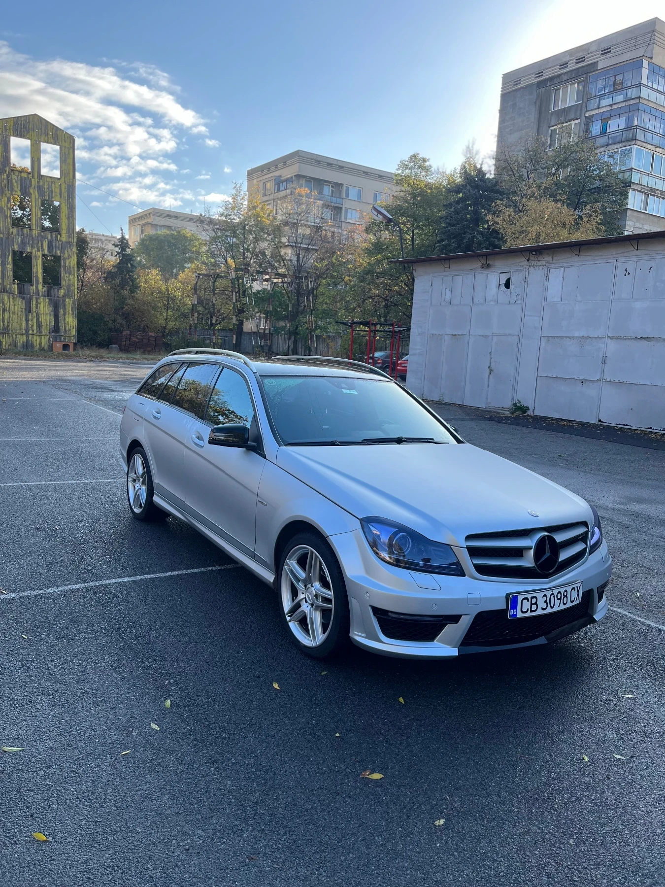 Mercedes-Benz C 250 Mercedes C Class 2012  Колата е в много добро техн - изображение 2