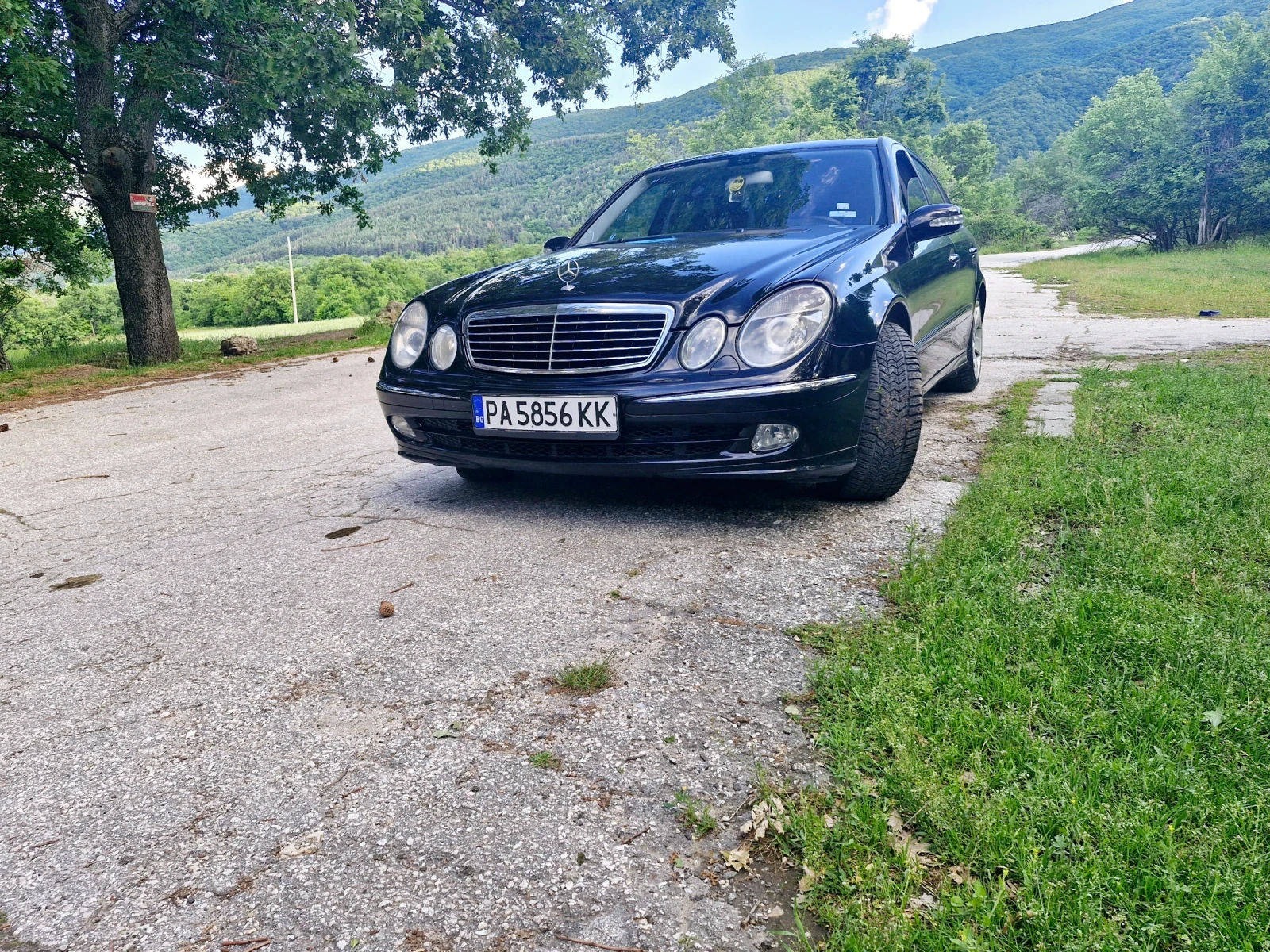 Mercedes-Benz 220 W 211 Avangarde - изображение 2