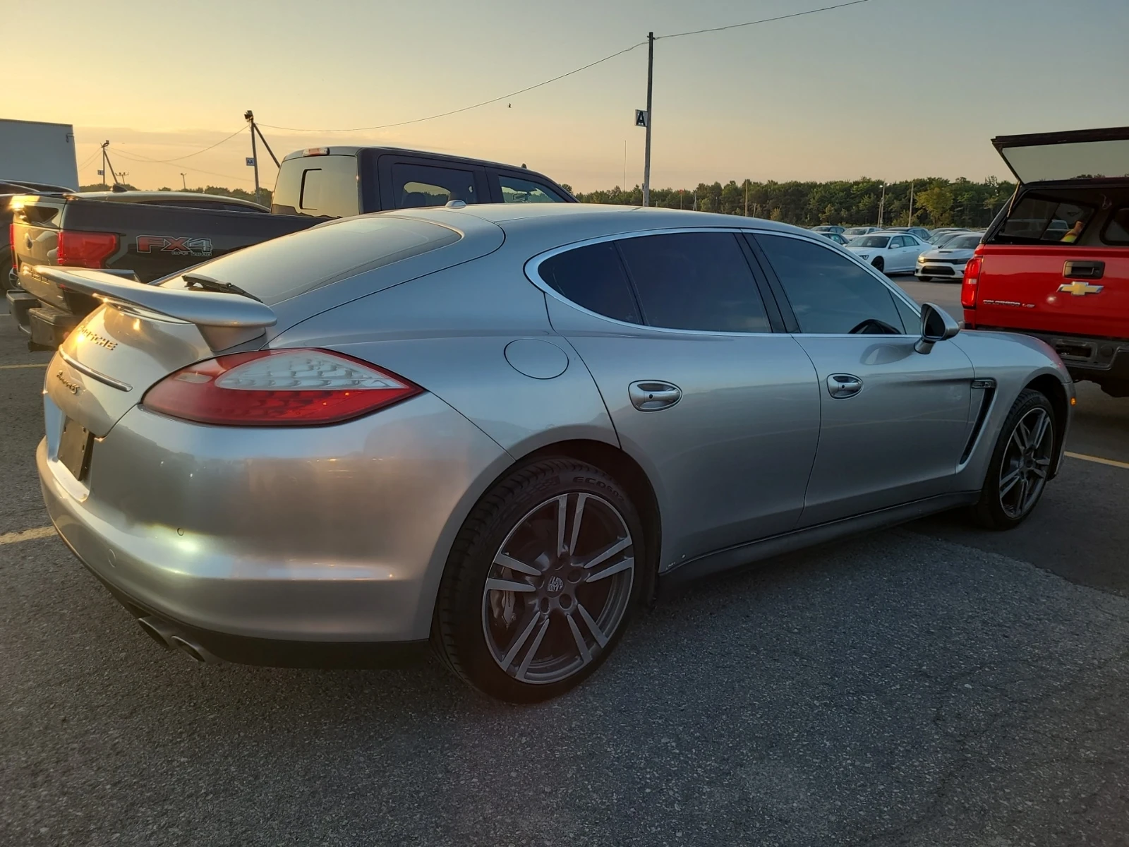 Porsche Panamera * 4S* * АвтоКредит*  - изображение 3